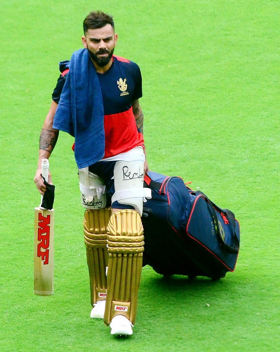 IPL: 'विराट ने T20 में बदला बल्लेबाजी की परिभाषा', शायद ही कोई तोड़ पाए किंग कोहली ये रिकॉर्ड!