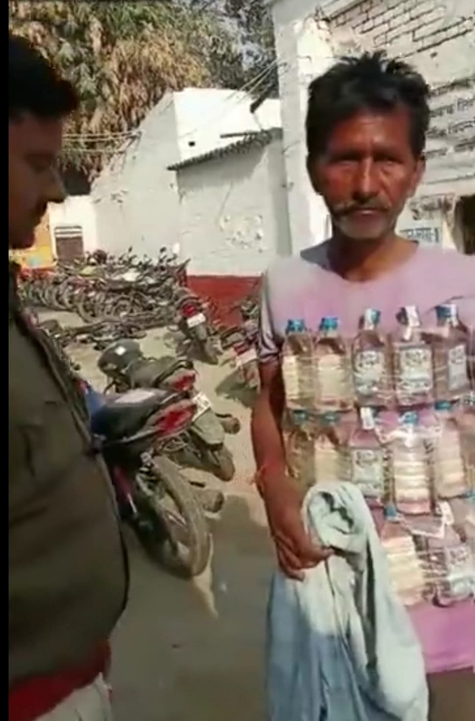 फोटो: IANS