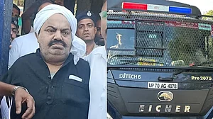 उमेश पाल हत्याकांड: माफिया अतीक ने खोल दिया अपना मुंह, जेल से रची गई साजिश और परिवार को लेकर कही ये बड़ी बात!