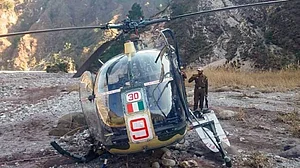 अरुणाचल प्रदेश में बड़ा हादसा, मंडला पहाड़ी इलाके के पास क्रैश हुआ सेना का चीता हेलीकॉप्टर
