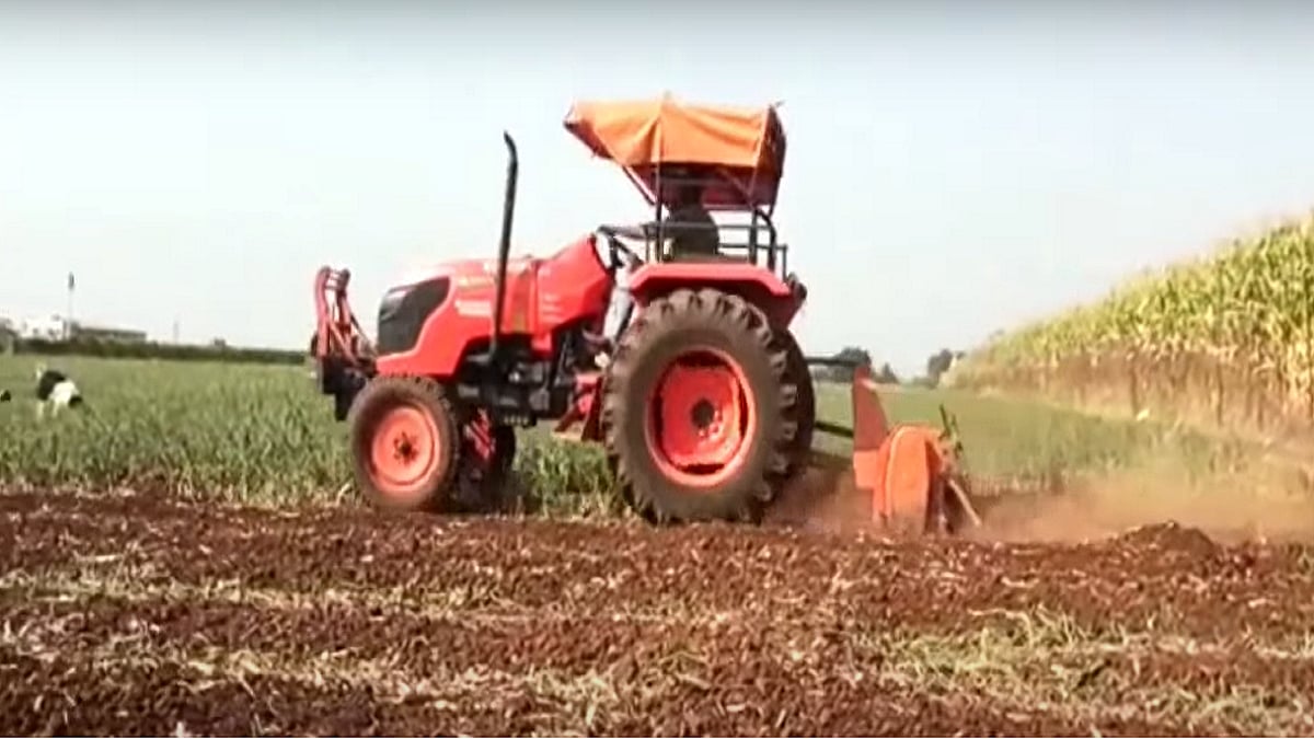 महाराष्ट्र में बेबस किसान 2 रुपये किलो प्याज बेचने को मजबूर, कहां गई अन्नदाता की आमदनी दोगुनी करने वाली सरकार?