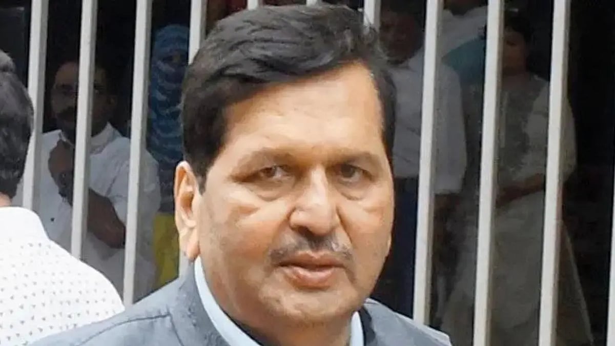 महाराष्ट्र के मंत्री मंगल प्रसाद लोधा, जिन्होंने दावा किया था कि महाराष्ट्र में लव जेहाद के एक लाख मामले हैं