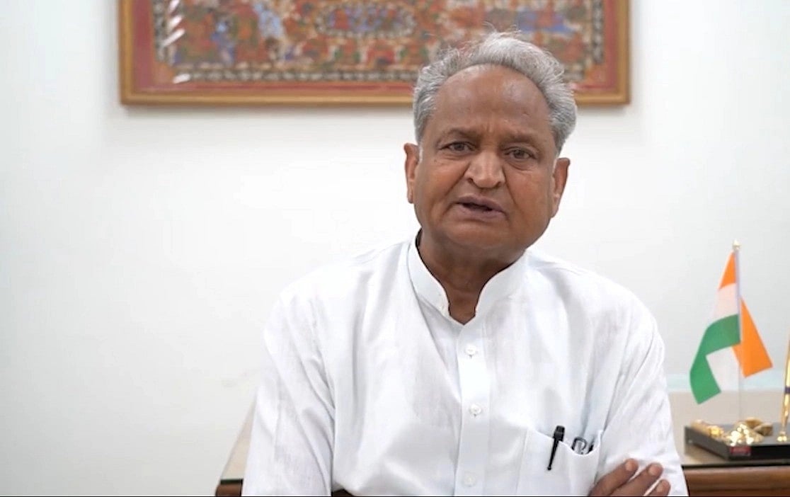 राजस्थान की गहलोत सरकार ने अपने कर्मचारियों को दिया बड़ा तोहफा, महंगाई भत्ता 38 से बढ़ाकर 42 फीसदी करने का ऐलान