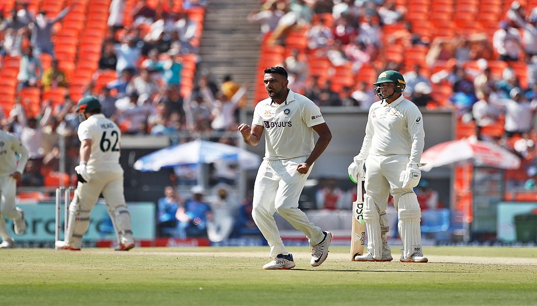 IND vs AUS 4th Test: पहला सेशन खत्म, क्रीज पर स्मिथ-ख्वाजा मौजूद, लंच तक ऑस्ट्रेलिया का स्कोर- 75/2