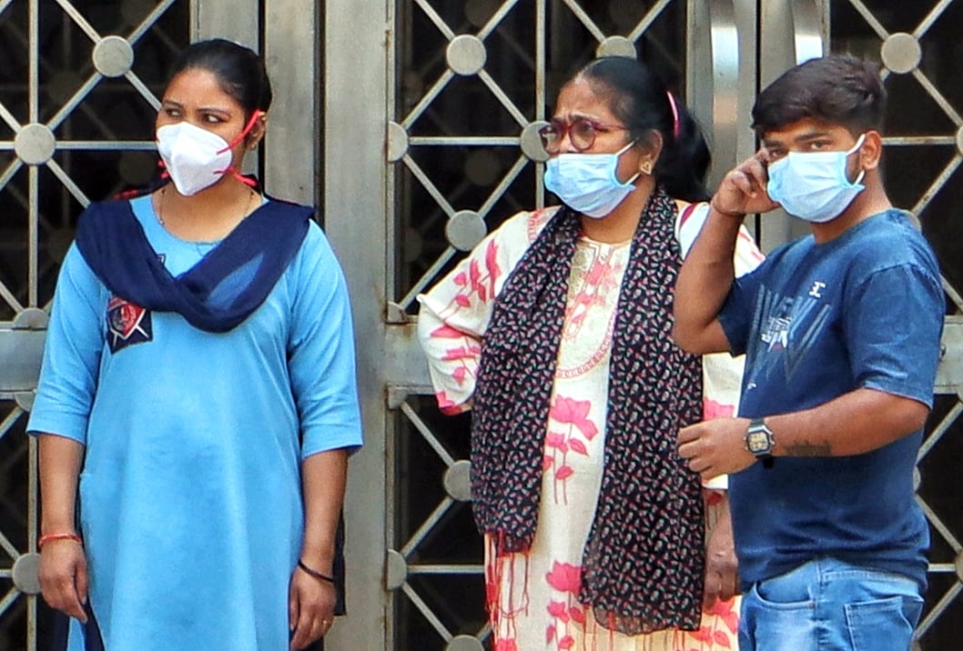 कोरोना बरपाने लगा कहर! आज से देशभर के अस्पतालों में मॉक ड्रिल, 3 राज्यों में मास्क की वापसी, नई गाइडलाइंस जारी