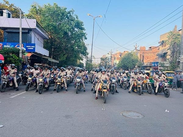 दिल्ली: हनुमान जयंती पर दिल्ली के जहांगीरपुरी में भारी सुरक्षा बल तैनात, पिछले साल हुई थीं सांप्रदायिक झड़पें