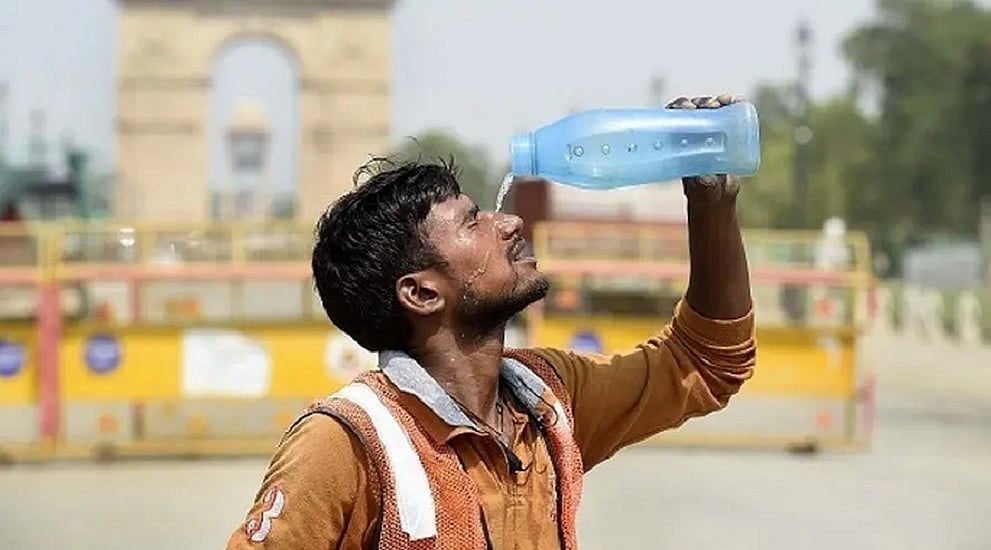 Delhi Weather: दिल्ली में गर्मी का टूटा रिकॉर्ड, मंगलवार रहा सीजन का सबसे गर्म दिन, जानें आज कैसा रहेगा मौसम