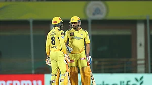 IPL 2023: धोनी-जडेजा की साहसिक पारियों के बावजूद लड़ते-लड़ते आखिरी ओवर में हार गई सीएसके, राजस्थान 3 रन से विजयी