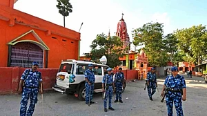 बिहार के नालंदा, सासाराम में हिंसा के बाद हालात में सुधार, अफवाह पर ध्यान नहीं देने की अपील