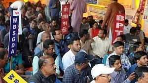 डीए संकट: कर्मचारियों ने आंदोलन की दी चेतावनी, 6 अप्रैल को काम बंद करने का फैसला, जंतर-मंतर पर प्रदर्शन का भी ऐलान