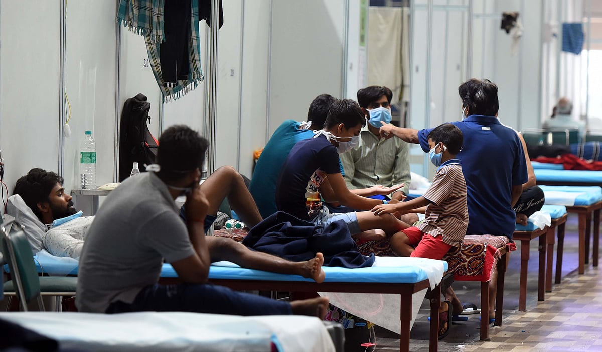 देश में फिर कहर बरपाने लगा कोरोना! 24 घंटों में 13 लोगों की मौत, 7 दिनों के अंदर 59 लोगों की गई जान, दहशत में लोग