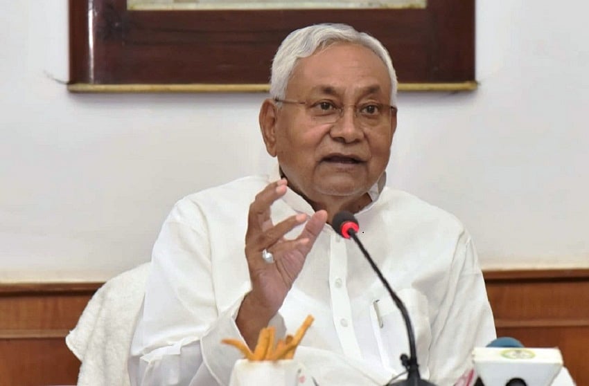 बिहारः नीतीश कुमार का बड़ा ऐलान, जहरीली शराब से मरने वालों के आश्रित को मिलेगा मुआवजा, लेकिन बताना होगा...