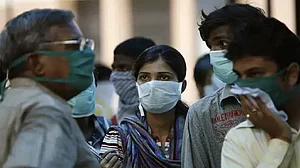 यूपी में जानलेवा हुआ कोरोना! लखनऊ में पहली मौत, मरीज को पहले सांस लेने में हुई दिक्कत फिर फेल हो गए शरीर के अंग
