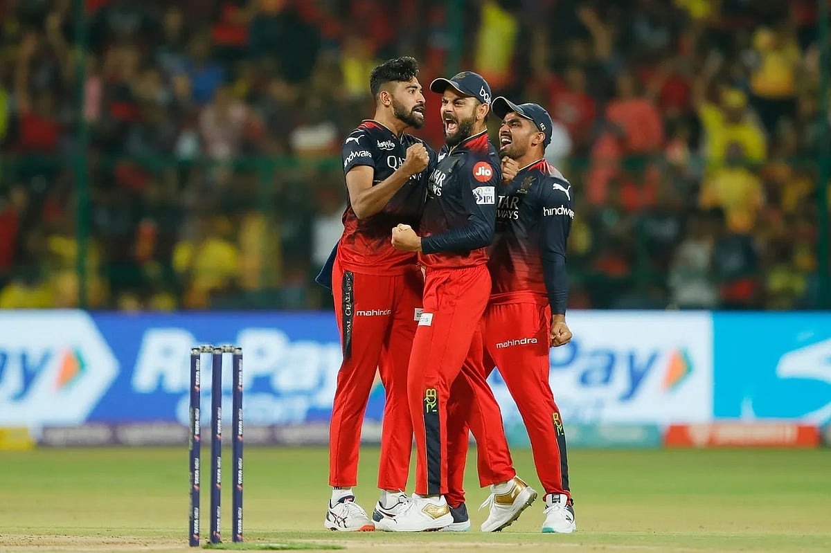IPL 2023: धोनी की टीम के खिलाफ कोहली को ये हरकत पड़ी भारी, BCCI ने लगाया भारी भरकम जुर्माना