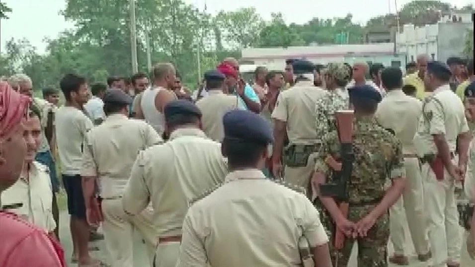 बिहार के बेगूसराय में मुठभेड़ में इनामी अपराधी ढेर