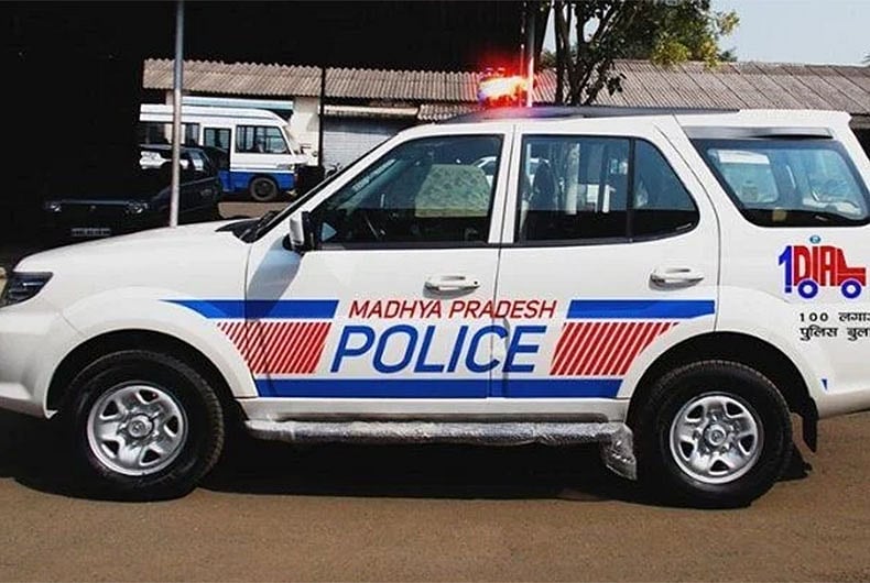 इंदौर में महिलाओं के कपड़े चुराने वाले सिरफिरे का आतंक, रात भर जागकर पहरेदारी कर रहे लोग