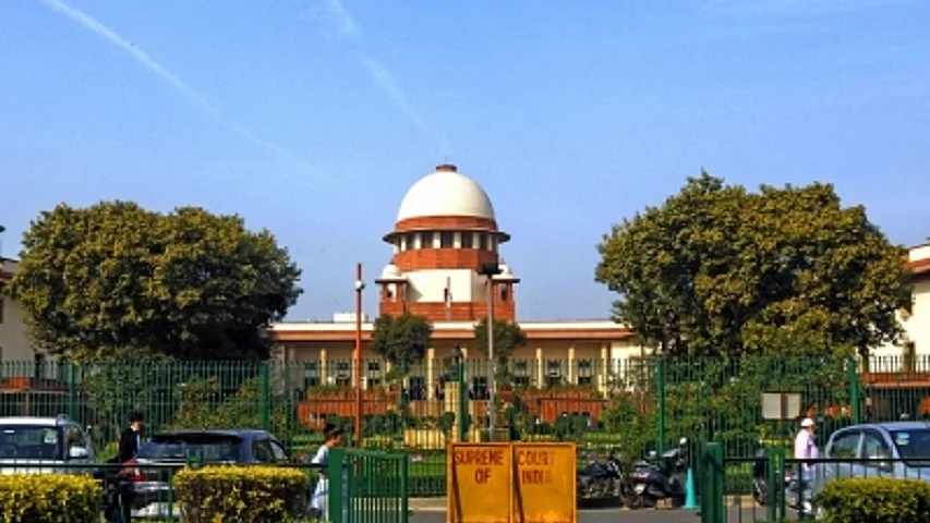 सुप्रीम कोर्ट ने राहुल गांधी को दोषी करार देने वाले सीजेएम समेत गुजरात के 68 न्यायिक अधिकारियों का प्रोमोशन रोका