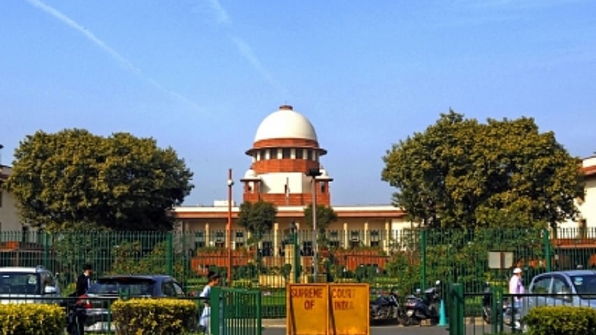 सुप्रीम कोर्ट ने राहुल गांधी को दोषी करार देने वाले सीजेएम समेत गुजरात के 68 न्यायिक अधिकारियों का प्रोमोशन रोका