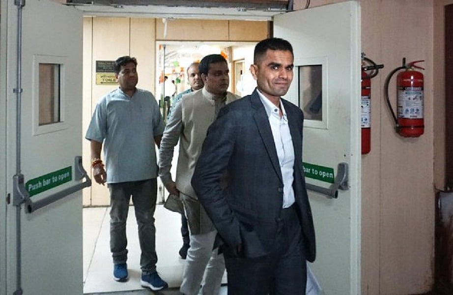 NCB की जांच में समीर वानखेड़े की भव्य जीवनशैली का खुलासा, कई फ्लैट, प्लॉट और मंहगी गाड़ियों के निकले मालिक