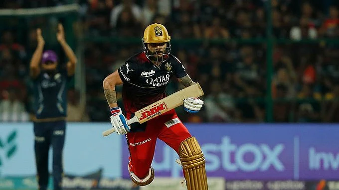 आईपीएल से आरसीबी हुई बाहर, फोटो: @IPL