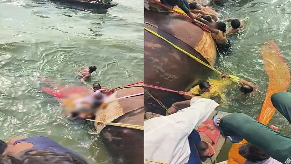 उत्तर प्रदेश के बलिया में गंगा में नाव पलटने से 4 लोगों की मौत