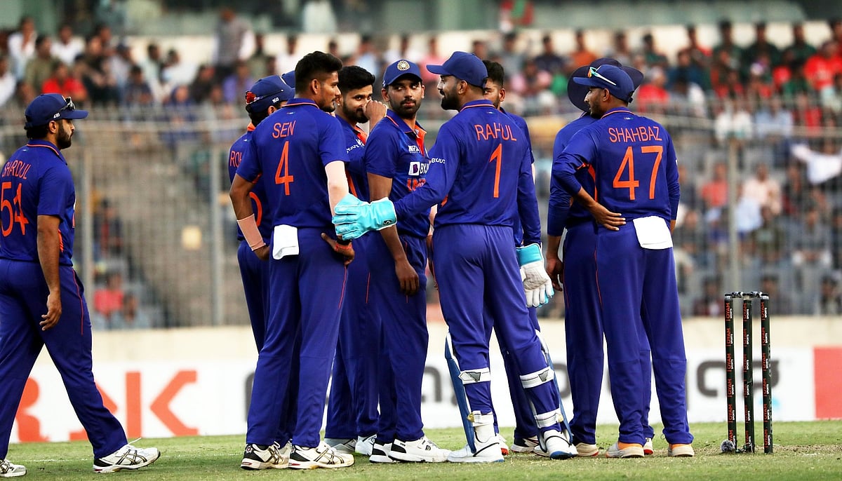 खेल: 5 अक्टूबर से शुरू होगा वर्ल्ड कप, इस दिन होगा भारत-पाक का महामुकाबला! और न्यूजीलैंड क्रिकेट टीम को मिली बड़ी राहत