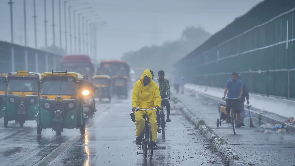 दिल्ली-NCR में बारिश, फोटो: Getty Images