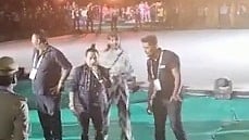 खेलो इंडिया समारोह में कैलाश खेर खो बैठे आपा, फोटो: IANS