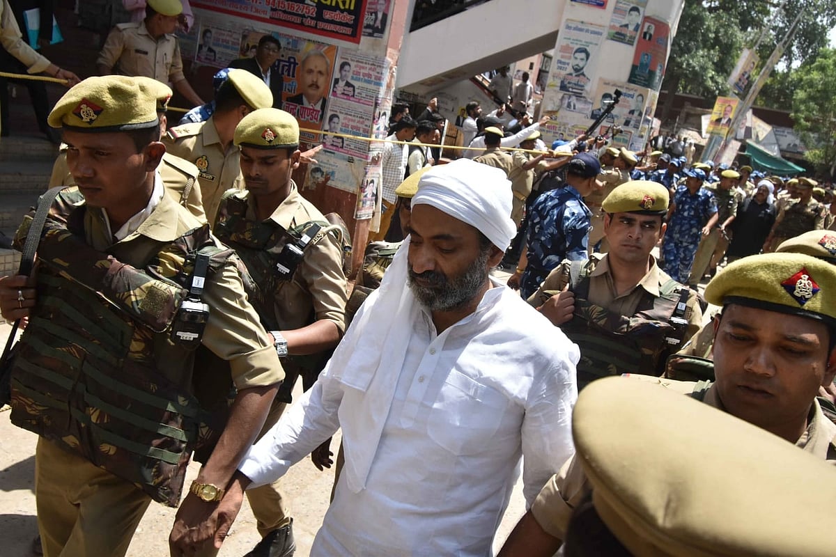 यूपी: बरेली जेल में बंद रहे अशरफ के साथ अवैध रूप से बैठक करने पर 9 के खिलाफ चार्जशीट दाखिल, ये थे शामिल 