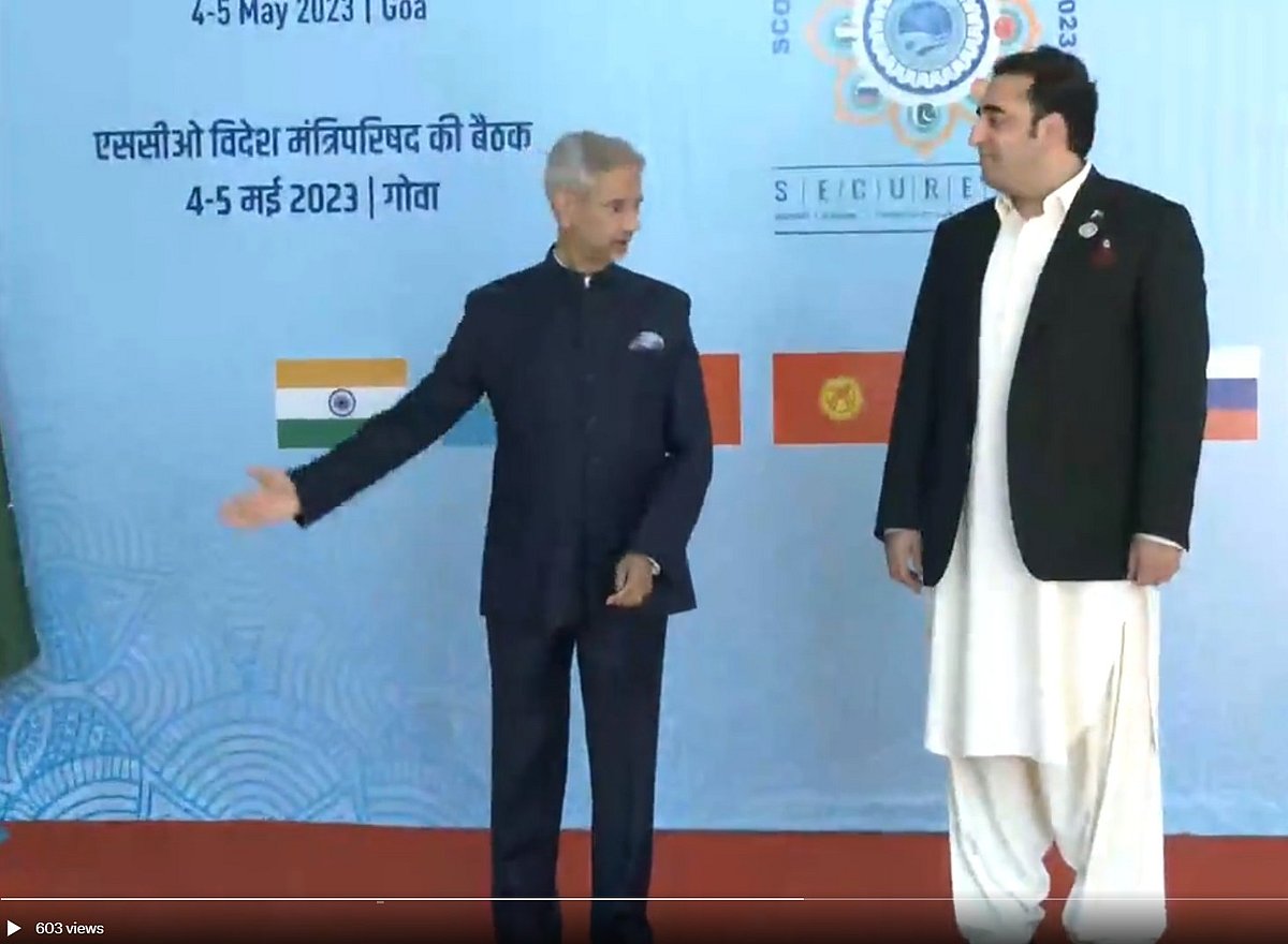 SCO Meeting: दूर से जोड़े हाथ, नहीं हुई कोई बात, एस. जयशंकर ने बिलावल भुट्टो का ऐसे किया स्वागत