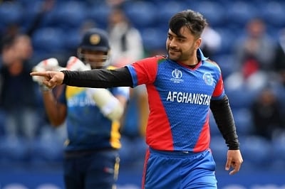 खेल: 'माही' के फैंस के लिए अच्छी खबर, पूरी हुई धोनी के घुटने की सर्जरी और डेल स्टेन को मिली बड़ी जिम्मेदारी