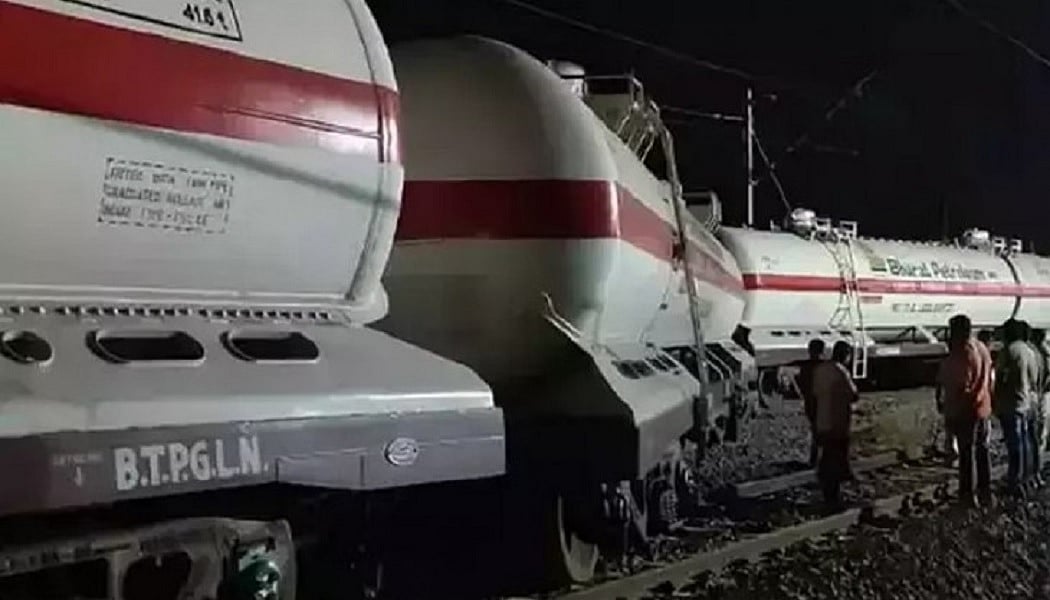 मध्यप्रदेश में दो ट्रेन हादसा, पटरी से उतरी दो मालगाड़ी, रेल प्रशासन में हड़कंप 