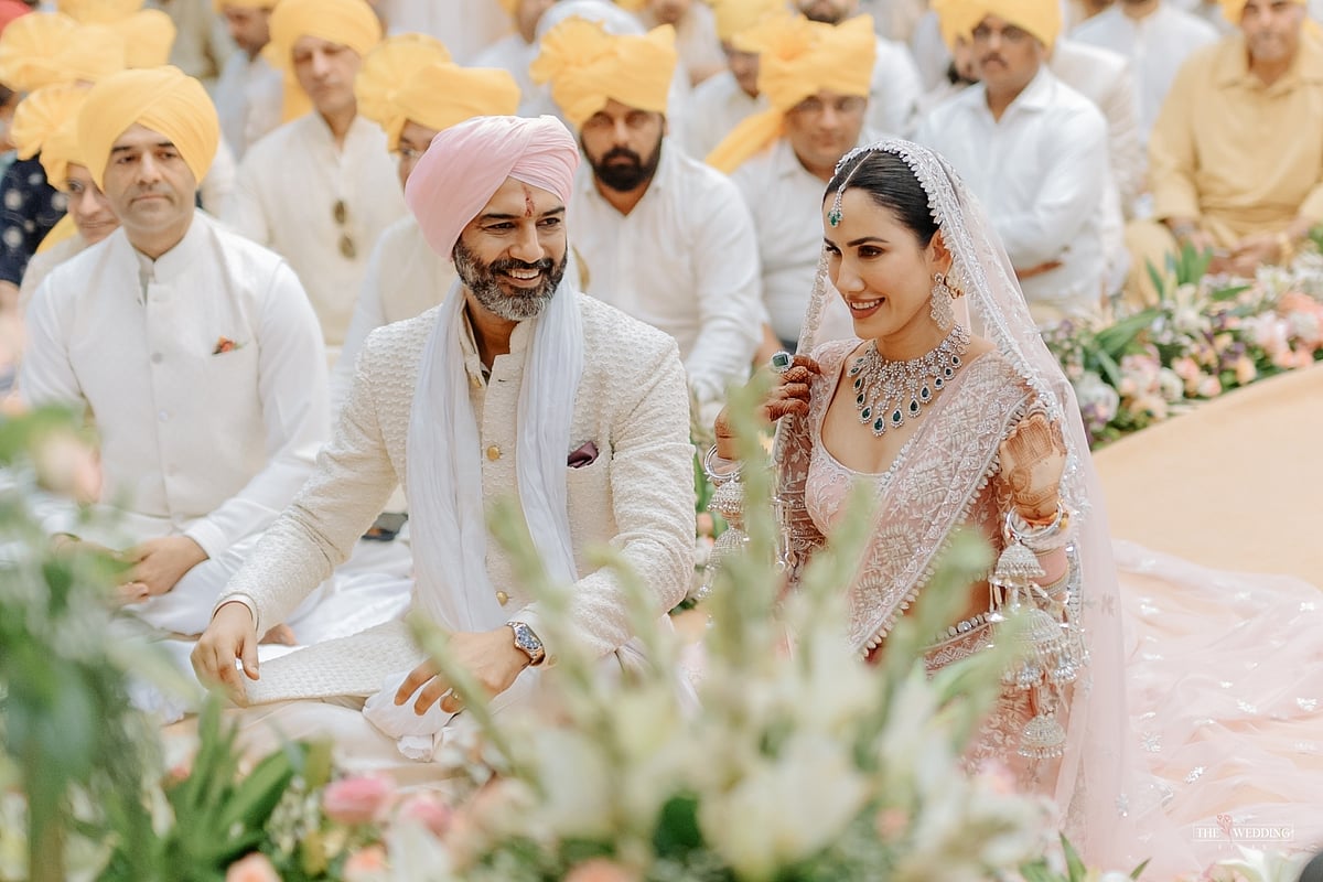 सिनेजीवन: ओडिशा हादसे के पीड़ितों की मदद के लिए आगे आए सोनू सूद और कृति के सामने प्रभास ने शादी को लेकर किया खुलासा  