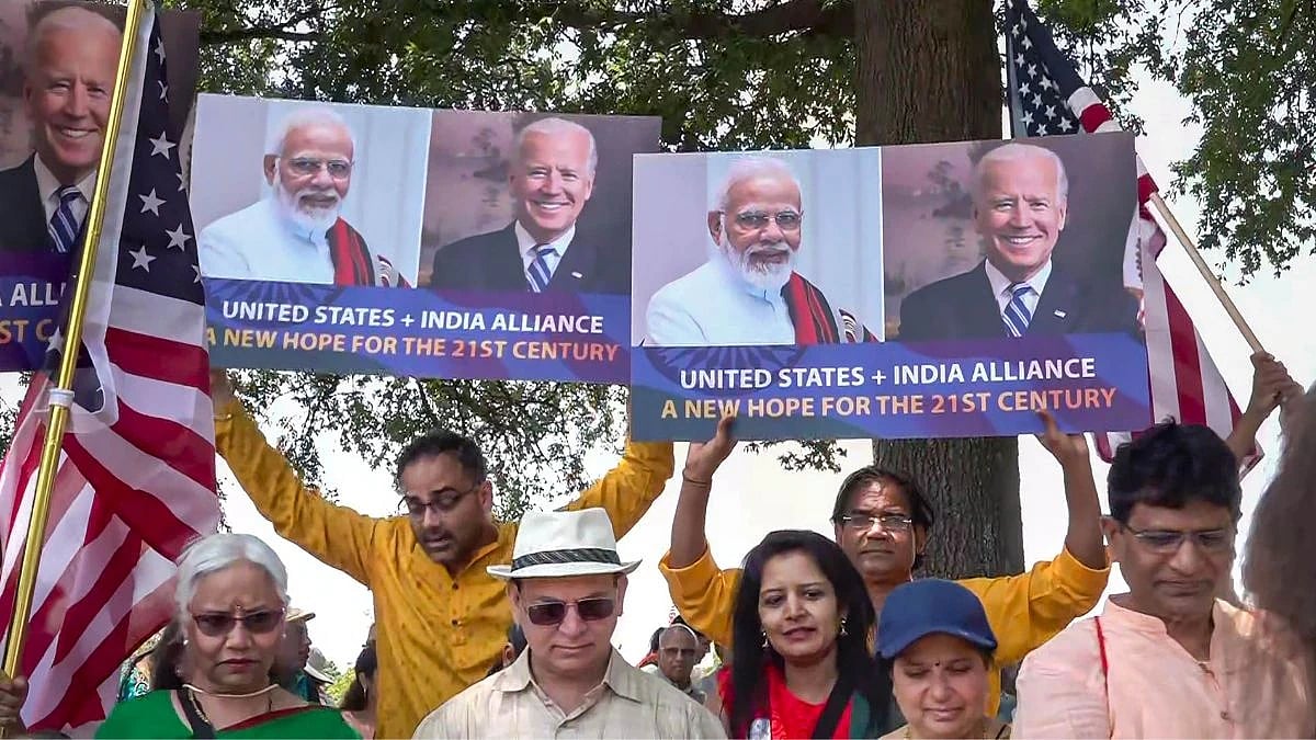 समाचार नहीं बल्कि तमाशा दिखा रहा देश का मीडिया, मानवाधिकार बस एक अर्थहीन शब्द 