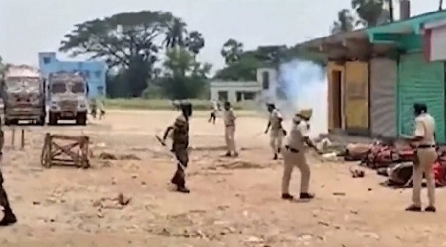 पश्चिम बंगालः पंचायत चुनाव को लेकर हिंसा का दौर जारी, घायल CPM कार्यकर्ता की मौत, मरने वालों की संख्या 9 हुई