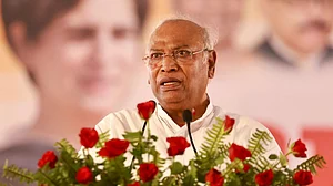 'हर भारतीय का दिल भी जीत लिया', मल्लिकार्जुन खड़गे ने विश्व कप जीतने पर टीम इंडिया को दी बधाई