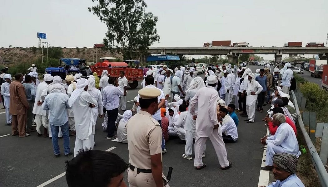 बृजभूषण की गिरफ्तारी को लेकर खाप पंचायतों का हरियाणा बंद, दिल्ली-रोहतक रोड को किया ब्लॉक