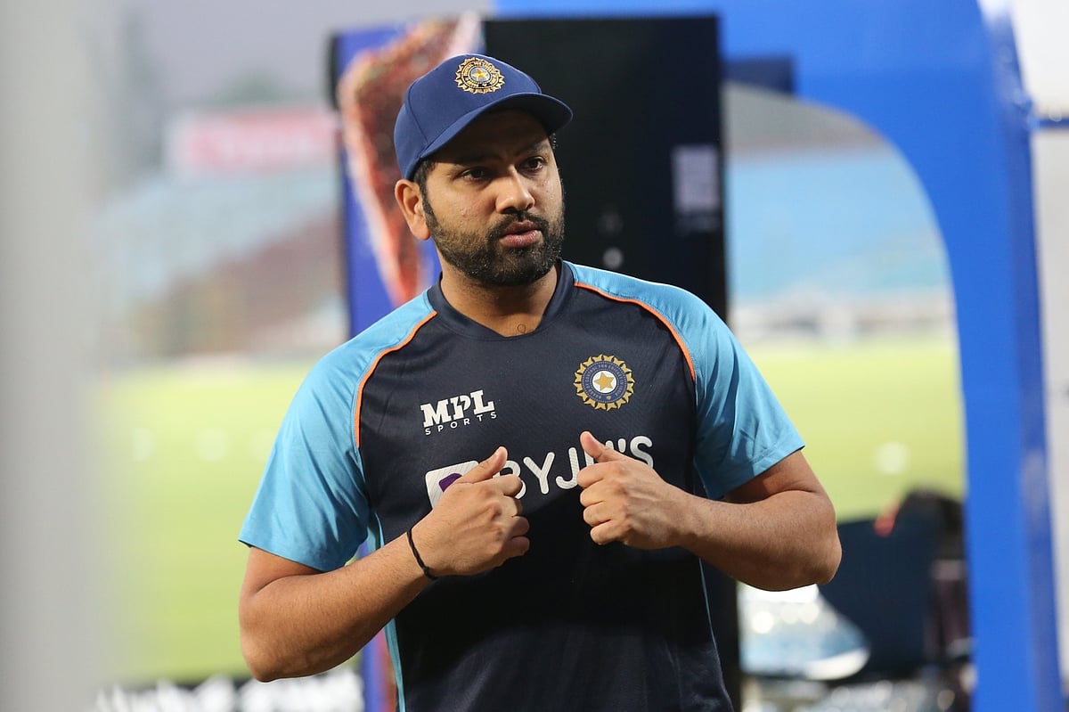खेल: संन्यास को लेकर एंडरसन का बड़ा बयान और ICC Test Ranking में रोहित शर्मा की लंबी छलांग 