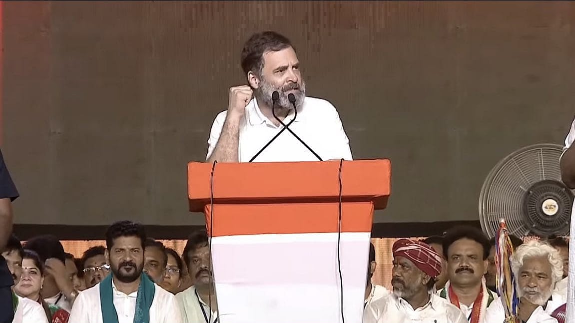 खम्मम में राहुल गांधी का ऐलान- तेलंगाना में दोहराएंगे कर्नाटक