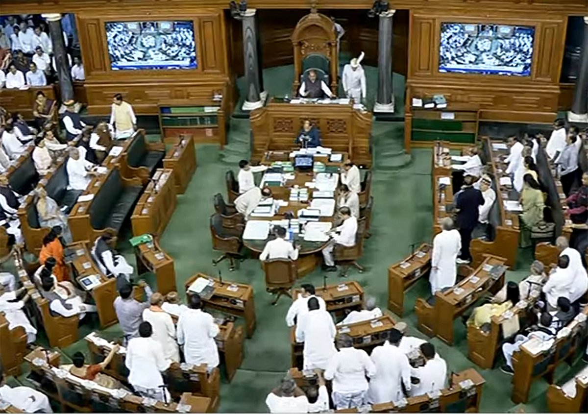 अविश्वास प्रस्ताव पर चर्चा की तारीख को लेकर सरकार और विपक्ष आमने-सामने, मणिपुर पर भी तकरार जारी