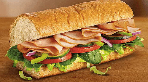 बड़े फूड चेन पर महंगाई की मार, मैकडॉनल्ड्स के बाद अब 'सबवे' ने टमाटर को मेनू से हटाया