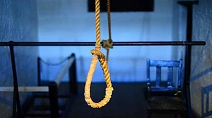 मध्य प्रदेश के सागर में महिला ने अपनी चार नाबालिग बेटियों की कुएं में फेंका, बाद में कर ली आत्महत्या