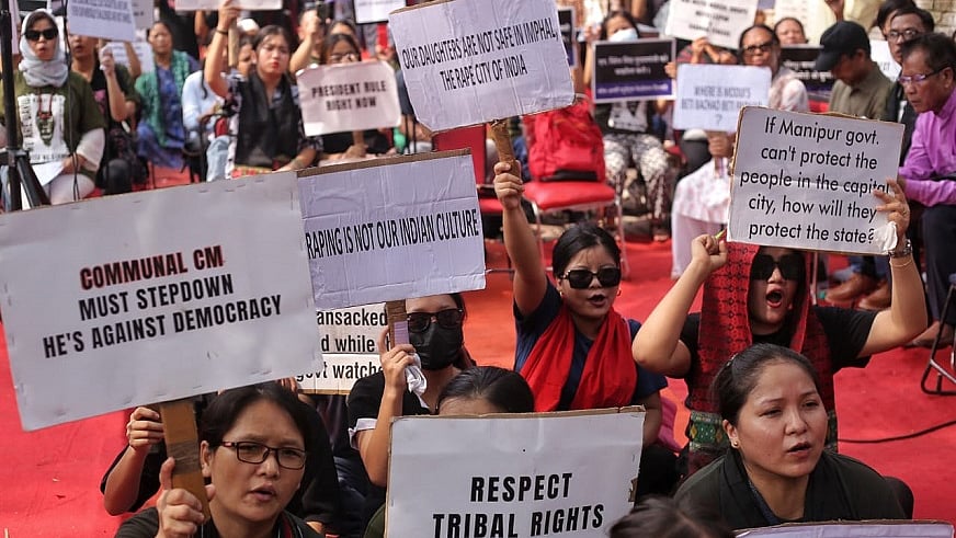 मणिपुर में हिंसा के खिलाफ कुकी समुदाय के लोगों ने दिल्ली में जंतर-मंतर पर प्रदर्शन किया