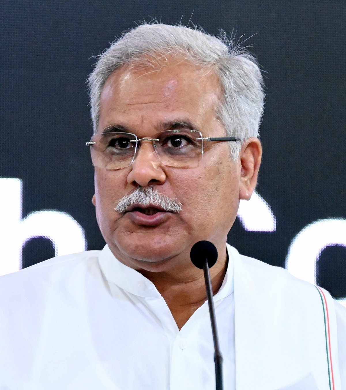 CM भूपेश बघेल का ऐलान- अंग्रेजी माध्यम के आत्मानंद कॉलेज भी खोलेगी छत्तीसगढ़ सरकार