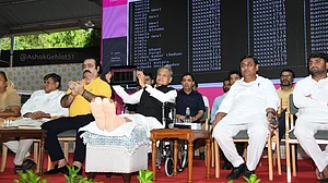 राजस्थान: CM गहलोत का PM पर पलटवार, कहा- 'लाल डायरी' काल्पनिक सोच, 'लाल टमाटर' पर बात करें मोदी
