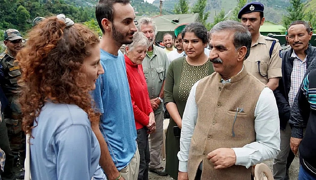 हिमाचल: बाढ़ में फंसे पर्यटकों को निकालने का अभियान पूरा, 70,000 सैलानी को किया रेस्क्यू, CM सुक्खू ने दी जानकारी   