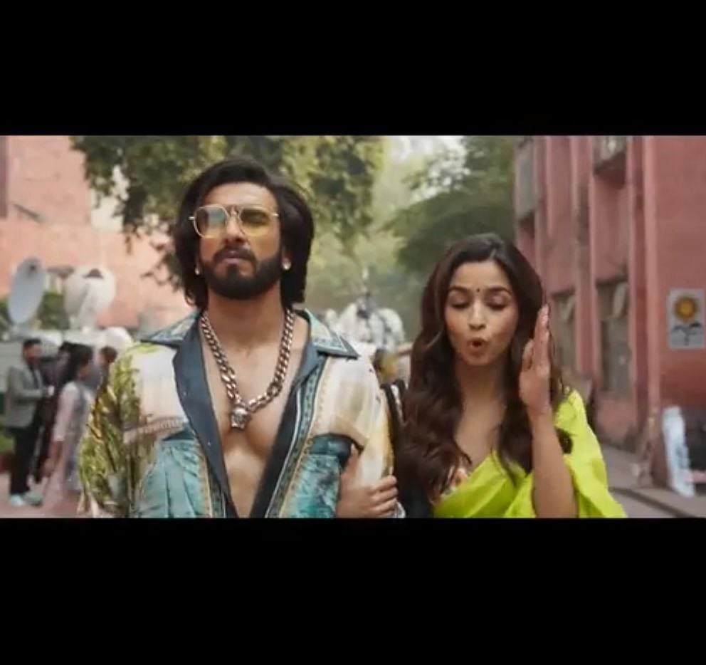 सिनेजीवन: फिल्म 'रॉकी और रानी की प्रेम कहानी' का ट्रेलर लॉन्च और जब एकता ने फड़ा था स्मृति ईरानी का कॉन्ट्रैक्ट