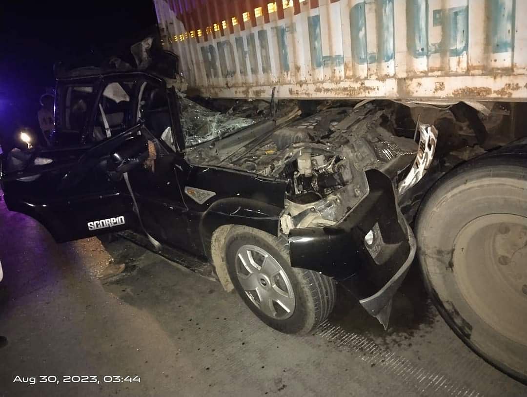 बिहार के रोहतास में दर्दनाक हादसा, ट्रक में पीछे से जाकर कार ने मारी टक्कर, 7 लोगों की मौत, 5 घायल