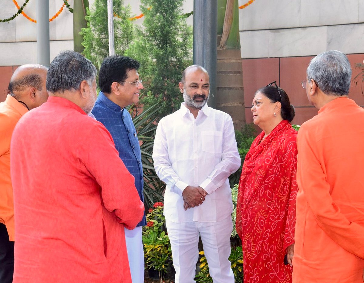 राजस्थान चुनावः BJP की दो कमेटी में वसुंधरा राजे का नाम नहीं, गुट को अब चुनाव प्रचार समिति के ऐलान से उम्मीद