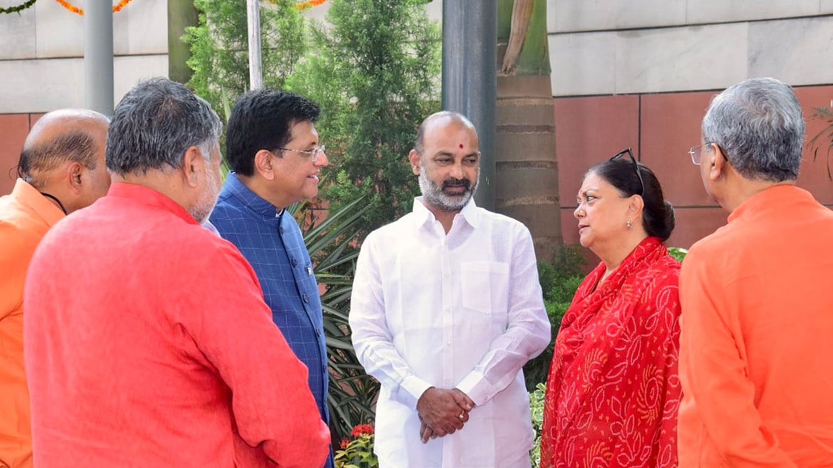 राजस्थान चुनाव के लिए BJP की दो कमेटी में वसुंधरा राजे का नाम नहीं